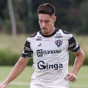 Caio Mello se irrita com arbitragem, mas reconhece bom jogo do Paysandu: "Sabia da"