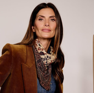 Isabella Fiorentino elege calça jeans flare para 3 looks estilosos