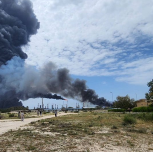 Irã registra explosões em ilhas próximas ao Estreito de Ormuz mesmo após cessar-fogo