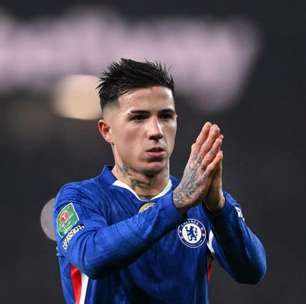 Enzo Fernández pede desculpas ao Chelsea e encerra polêmica