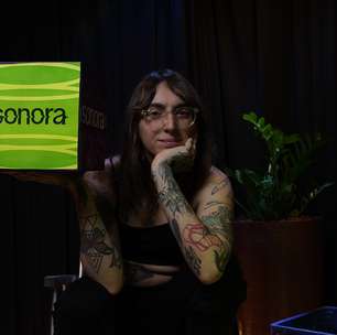Sonora Fã Cast: Directioner invade escada de emergência de hotel e acaba em 'BBB' de seguranças