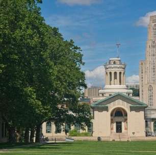 20 Universidades dos EUA Que Desbancam a Ivy League na Era da IA