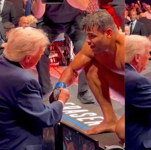 Trump diz a brasileiro que nocauteou russo no UFC: 'Bonito demais para ser lutador, poderia ser modelo'