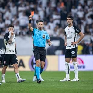 Executivo do Corinthians revela cobrança à CBF por não expulsão de Flaco López por cotovelada
