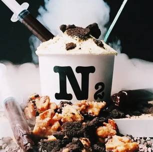 Sorveteria em Botafogo permite que público crie sabor do próprio gelato