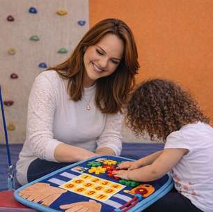 Psicóloga cria kits terapêuticos para suporte ao autismo