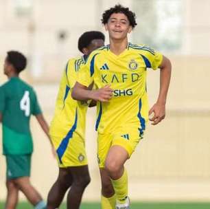 Cristiano Ronaldo Júnior brilha com hat-trick no sub-16 do Al-Nassr