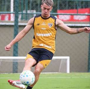Cria de Cotia impressiona Roger e pode ganhar chances no São Paulo