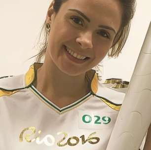 Finalista do BBB 26 já carregou a tocha olímpica em meio à polêmica; veja como foi