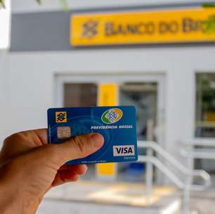Cartão do BB fica mais caro e pior: Caixa Visa Gold vira melhor escolha