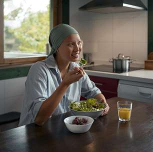 Alimentação durante o câncer: como enfrentar os desafios do tratamento