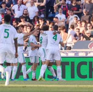 Com assistência de Wesley, Roma vence Bologna pelo Italiano