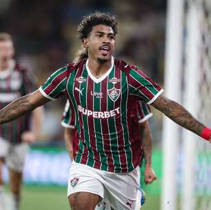 Fluminense supera paredão da Chapecoense e vence no Maracanã