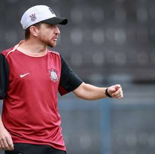 Técnico do Corinthians explica queda de desempenho em derrota no Brasileirão Sub-20