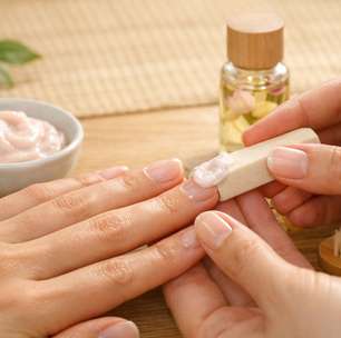 Manicure japonesa: conheça o 'detox' das unhas que viralizou nas redes sociais