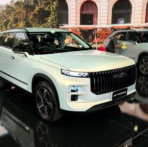 Jaecoo 7 passa a ter versão de entrada contra Song Pro e Geely EX5