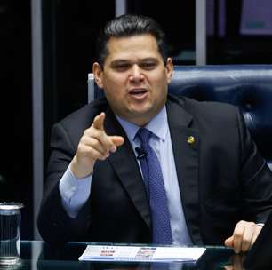 'Vai perder por 8': Davi Alcolumbre 'prevê' derrota de Jorge Messias no Senado