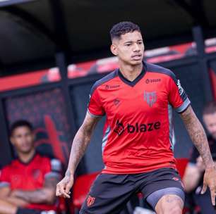 Atacante do Atlético-GO joga a real sobre situação: "Como uma final"