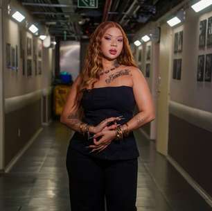 'A gente precisa se amar primeiro', diz cantora que une autoestima e rap