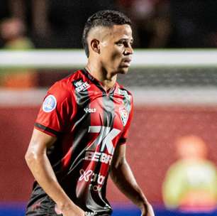 Erick alcança números impressionantes e vira destaque do Vitória: "Muito feliz pelo momento"
