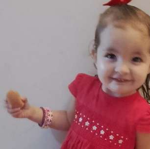 Ajude a cirurgia nos olhos da Helena