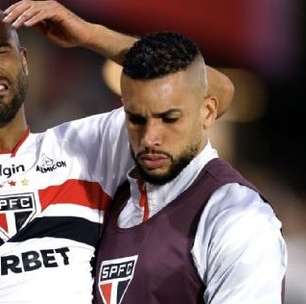 Cirurgia de Lucas Moura é bem sucedida e deve ter alta nesta terça-feira