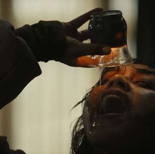 'A Morte do Demônio: Em Chamas', novo filme da franquia 'Evil Dead', ganha trailer