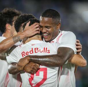 Red Bull Bragantino 'atropela' o Blooming e acende o Grupo H da Sula
