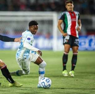 Grêmio encaminha renovação de Gabriel Mec