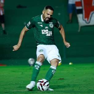 Anselmo Ramon destaca oportunismo em lance e celebra gol da vitória do Goiás: "Chegou"