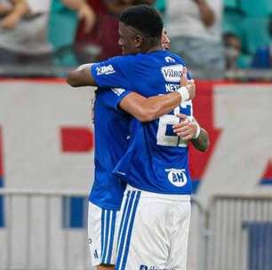 De virada, Cruzeiro bate o Bahia e sobe na tabela