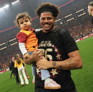 No radar da Seleção, Gabriel Sara celebra tetracampeonato turco: "Temporada mais que especial"
