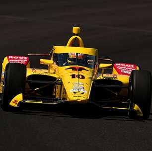 Palou acerta volta no fim e lidera primeiro dia de treinos para a Indy 500