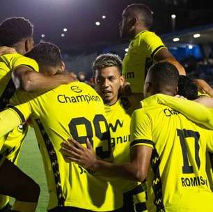 São Bernardo bate Londrina, supera Sport por vitórias e assume a ponta da Série B