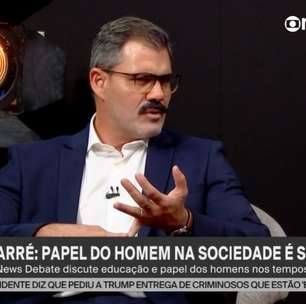 Juliano Cazarré critica influência da TV na sexualidade: "Peito de fora, banheira"