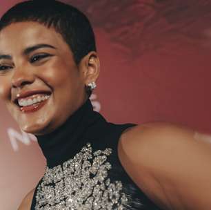 Com cabelo curtíssimo, Bella Campos aposta em vestido Balmain de R$ 15,7 mil no Prêmio Sim à Igualdade Racial; veja mais looks