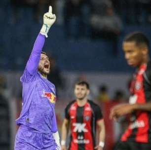 Com gol de Tiago Volpi, Bragantino faz dever de casa e bate o Vitória