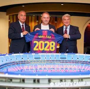 Barcelona renova contrato de Hansi Flick até 2028