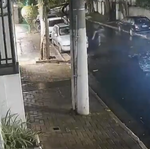 Homem morre após ser baleado no peito ao reagir durante assalto em SP; vítima tentava proteger irmão