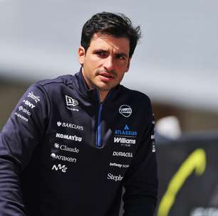 F1: Sainz aponta pressão política por atraso em mudanças