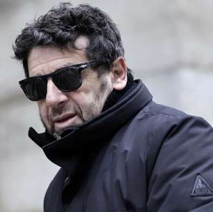 Novas denúncias ampliam pressão sobre Patrick Bruel, ícone da música francesa acusado de estupros