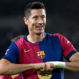 Empresário indica ídolo do Cruzeiro para substituir Lewandowski no Barcelona