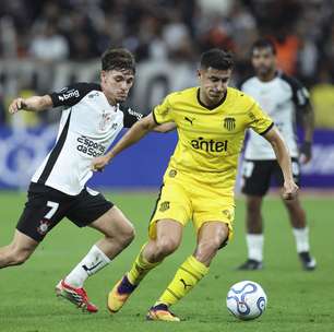 Corinthians empata com Peñarol e garante liderança do grupo E da Libertadores