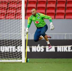 Weverton festeja triunfo do Grêmio e fala de convocação: "Sempre um orgulho"