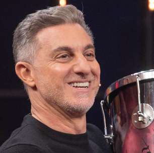 Luciano Huck divide web por crítica polêmica e controversa ao Bolsa Família: 'Perversidade da burguesia' x 'captura de votos'. Vídeo!