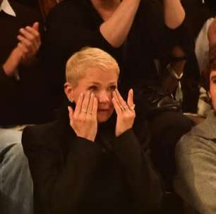Xuxa se emociona em evento de Sasha Meneghel e reação viraliza