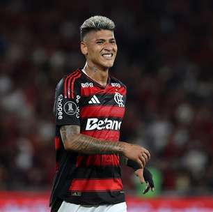 Maracanã perde a paciência com jogador do Flamengo antes de decisão na Libertadores