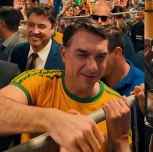 Flávio Bolsonaro volta dos EUA e é recebido por apoiadores em aeroporto de Brasília