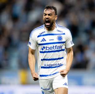 "Vai ser um dos maiores do mundo"; Fabrício Bruno se rende ao talento de titular do Cruzeiro