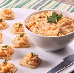 Canapés de frango é a entradinha prática que todo mundo ama